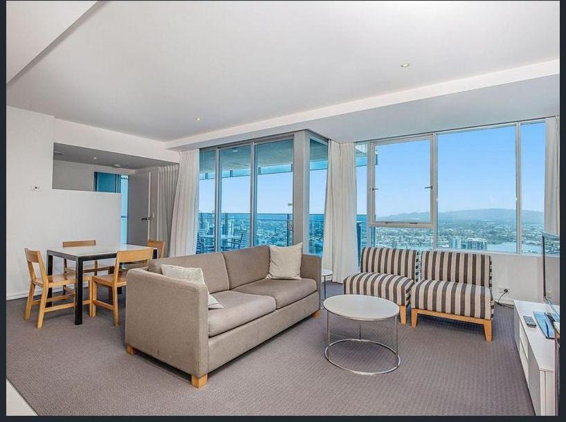 H Star Residences-- Paradise Stayz Gold Coast Eksteriør billede