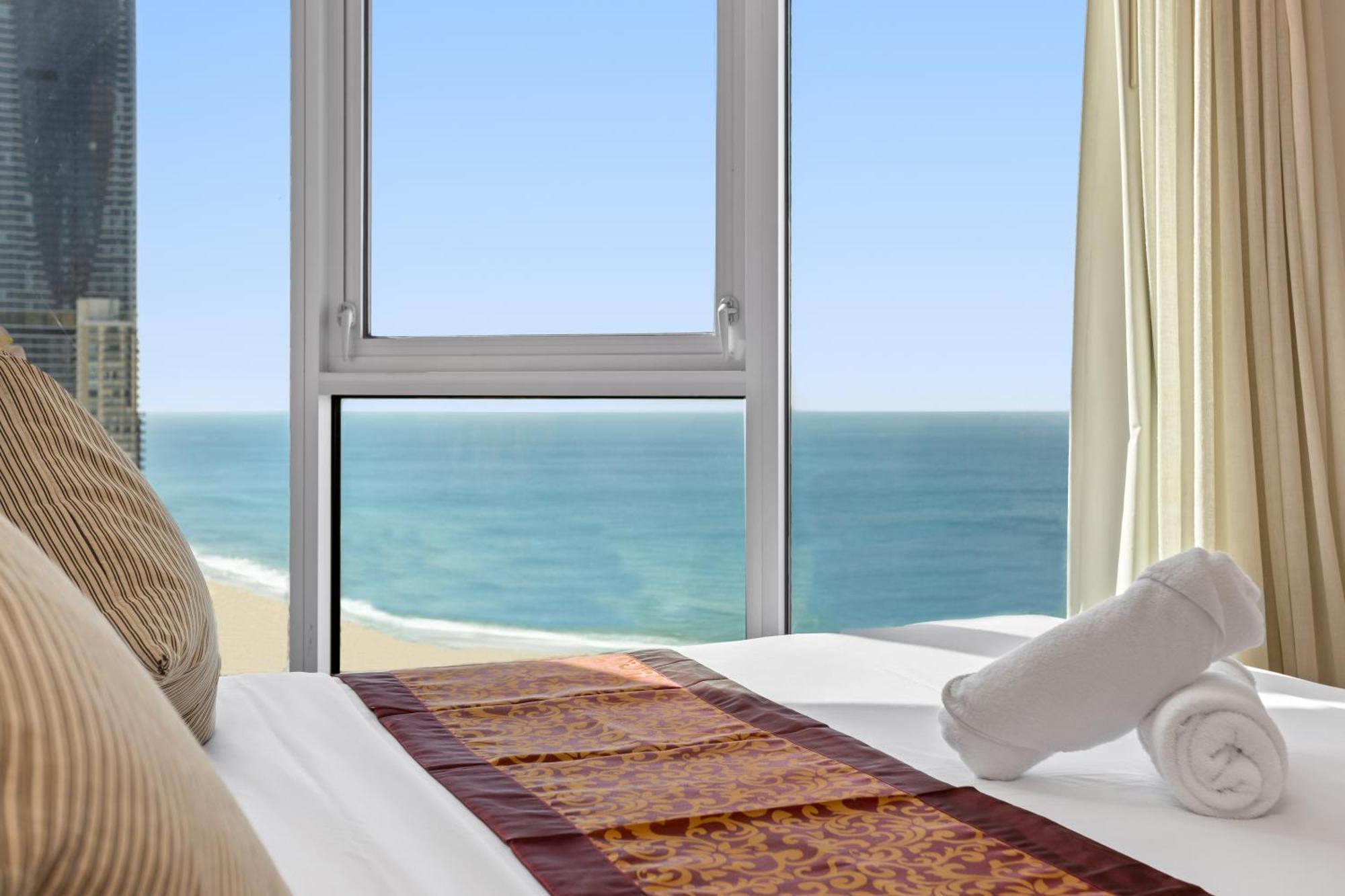 H Star Residences-- Paradise Stayz Gold Coast Eksteriør billede