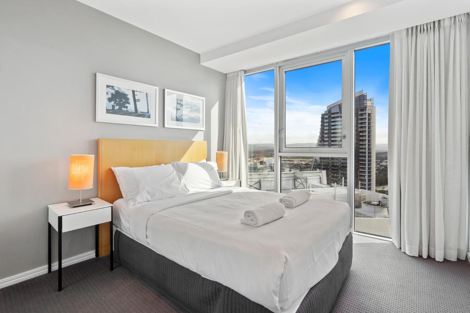 H Star Residences-- Paradise Stayz Gold Coast Eksteriør billede