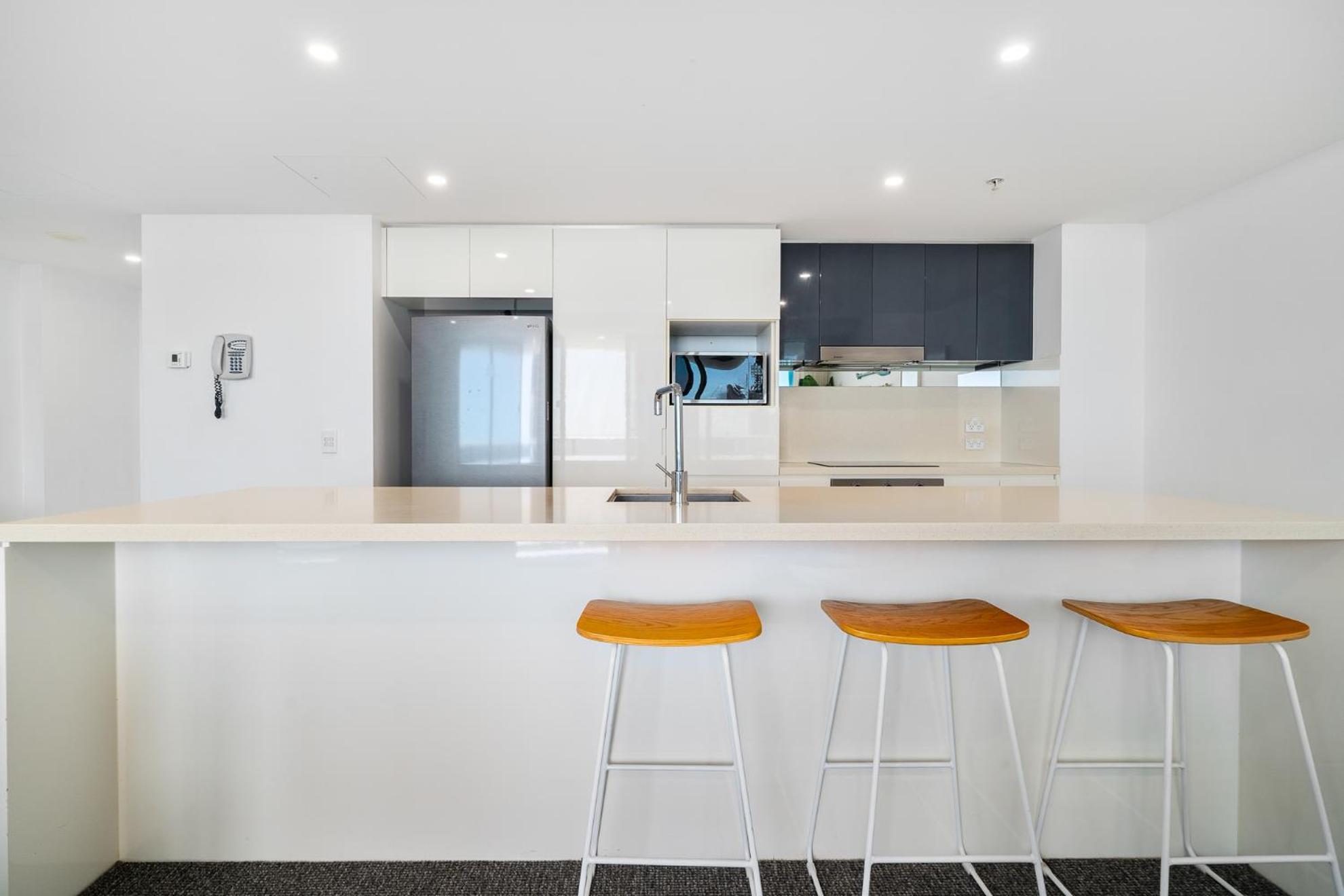 H Star Residences-- Paradise Stayz Gold Coast Eksteriør billede